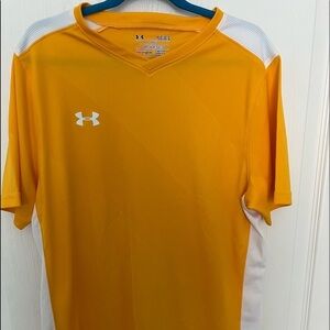 Under armour top, size Youth Large, new but no tags